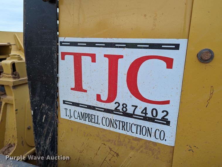 image for item DR6759 2014 Caterpillar D6K2 XL  dozer