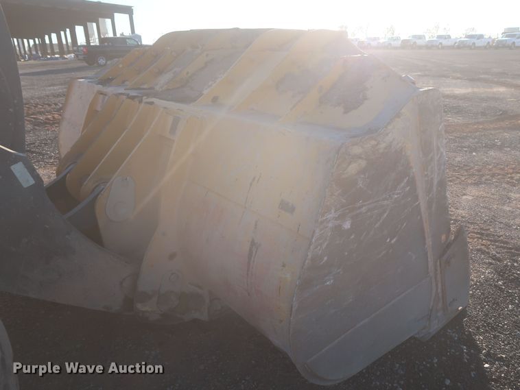 image for item DR6761 2014 John Deere 844K  wheel loader