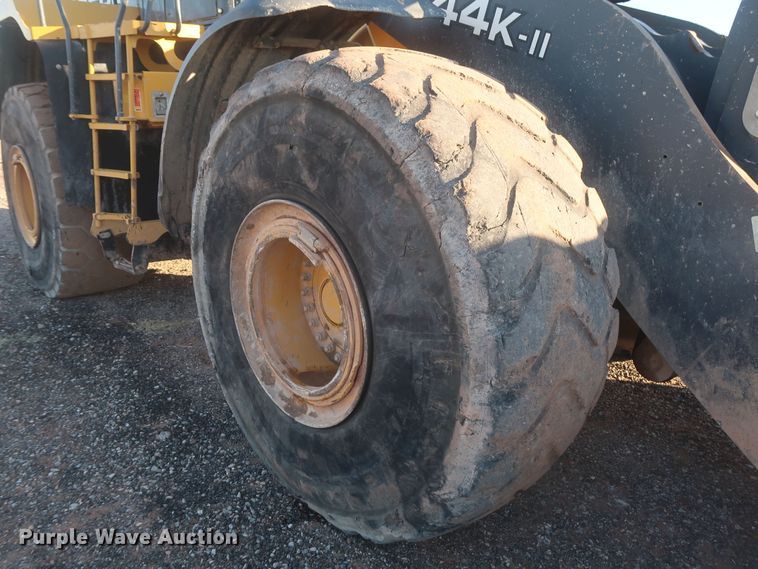 image for item DR6761 2014 John Deere 844K  wheel loader