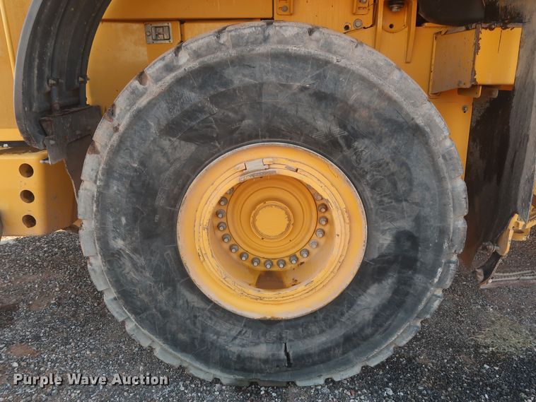 image for item DR6761 2014 John Deere 844K  wheel loader