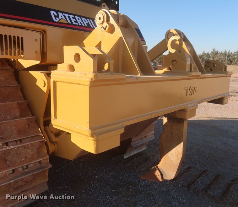image for item DR6762 1998 Caterpillar D7R  dozer