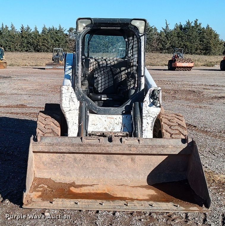 image for item DR6763 2015 Bobcat S630  skid steer loader