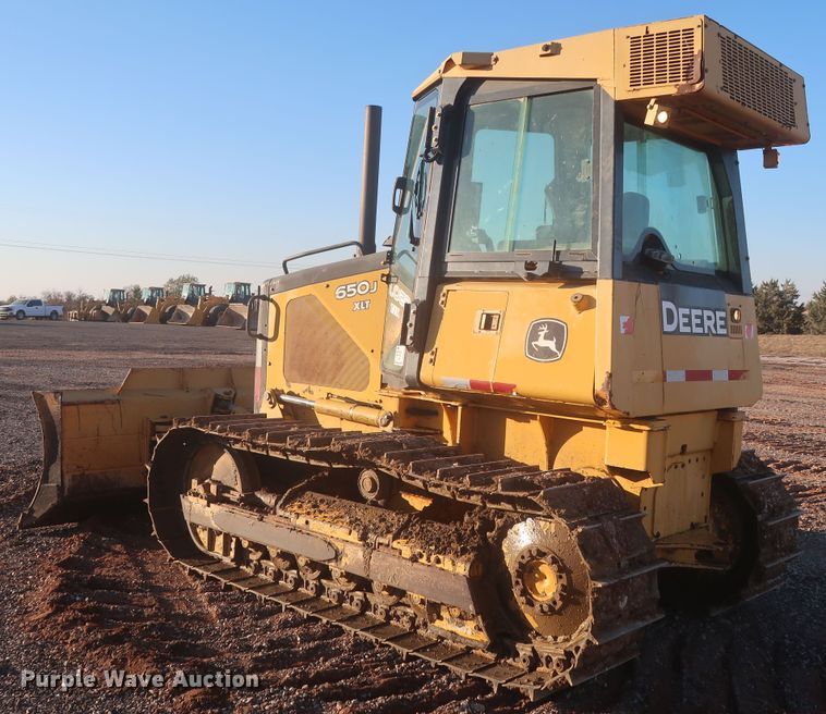 image for item DR6764 2007 John Deere 650J XLT  dozer
