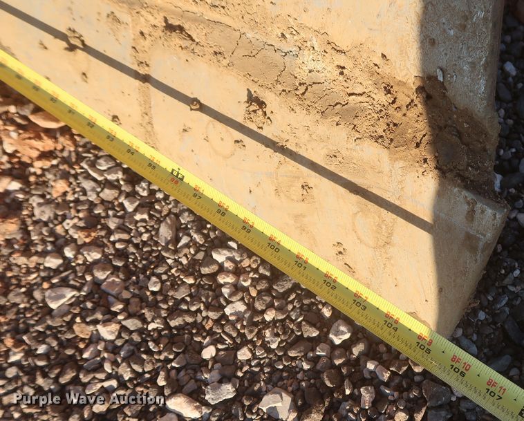 image for item DR6764 2007 John Deere 650J XLT  dozer