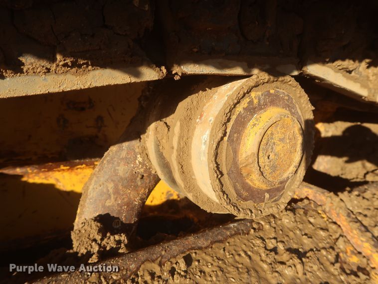 image for item DR6764 2007 John Deere 650J XLT  dozer