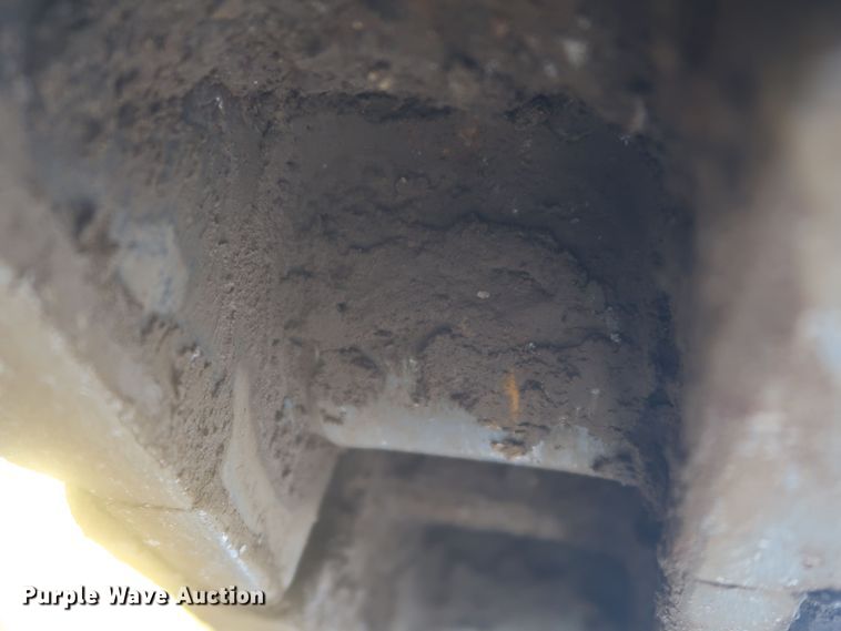 image for item DR6764 2007 John Deere 650J XLT  dozer