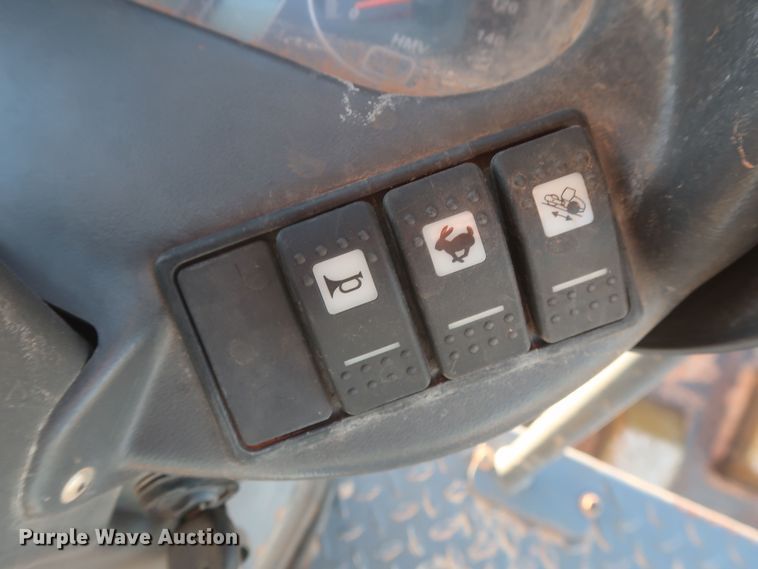 image for item DR6767 2009 Hamm 3412P  single drum vibratory roller