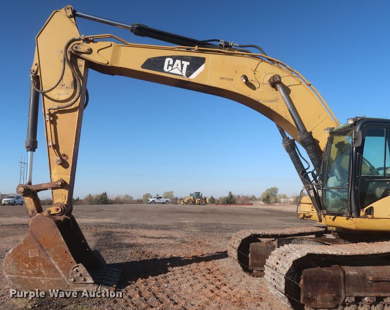 image for item DR6768 2008 Caterpillar 330D L  excavator