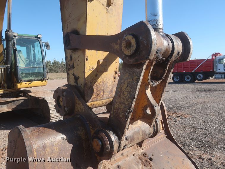 image for item DR6768 2008 Caterpillar 330D L  excavator