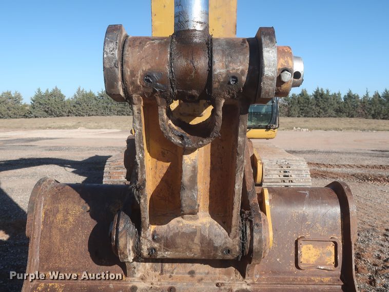 image for item DR6768 2008 Caterpillar 330D L  excavator