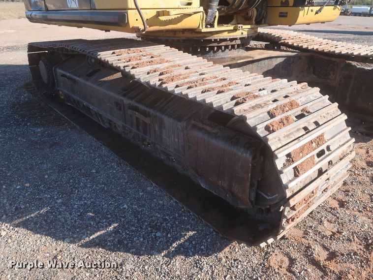 image for item DR6768 2008 Caterpillar 330D L  excavator