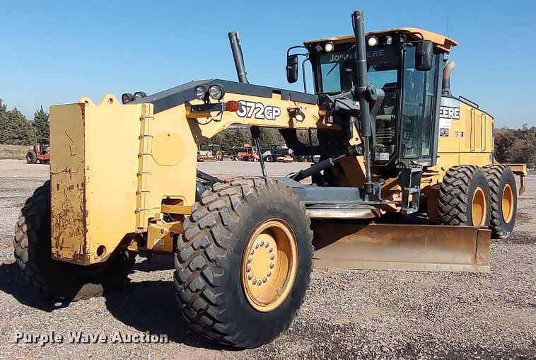 image for item DR6774 2012 John Deere 672G  motor grader