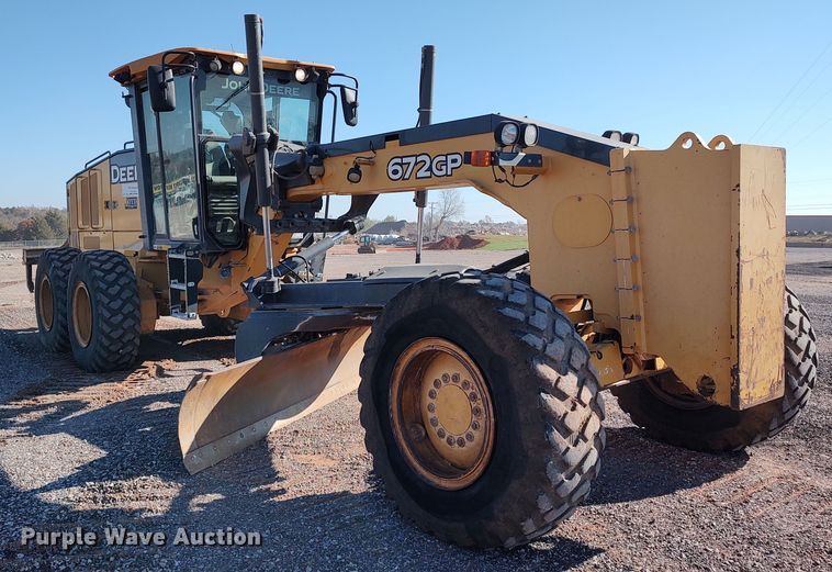 image for item DR6774 2012 John Deere 672G  motor grader