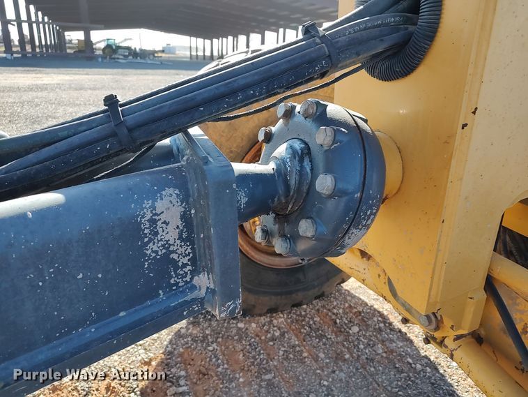 image for item DR6774 2012 John Deere 672G  motor grader