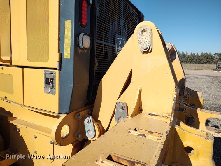 image for item DR6774 2012 John Deere 672G  motor grader