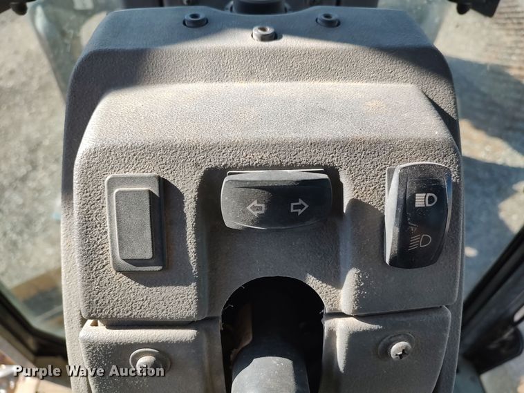 image for item DR6774 2012 John Deere 672G  motor grader