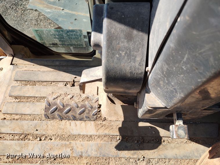 image for item DR6774 2012 John Deere 672G  motor grader