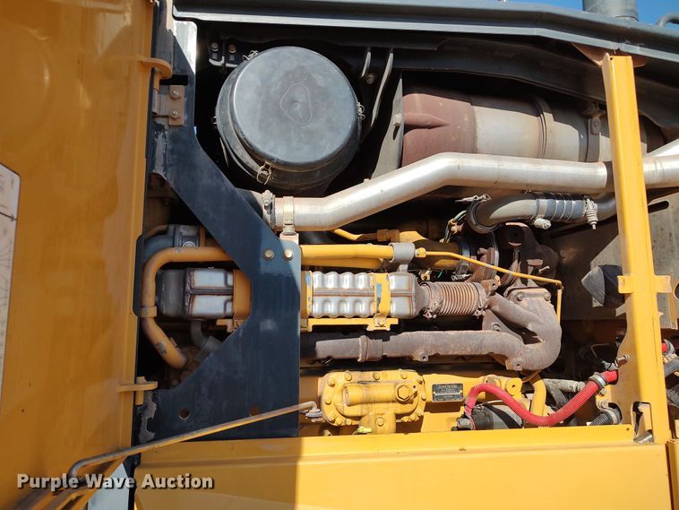 image for item DR6774 2012 John Deere 672G  motor grader