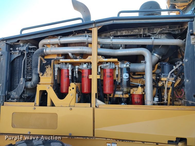 image for item DR6774 2012 John Deere 672G  motor grader