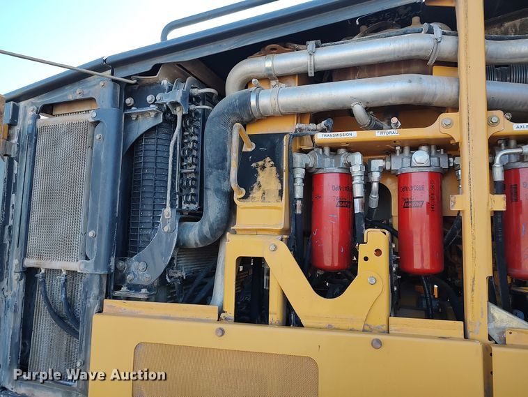 image for item DR6774 2012 John Deere 672G  motor grader