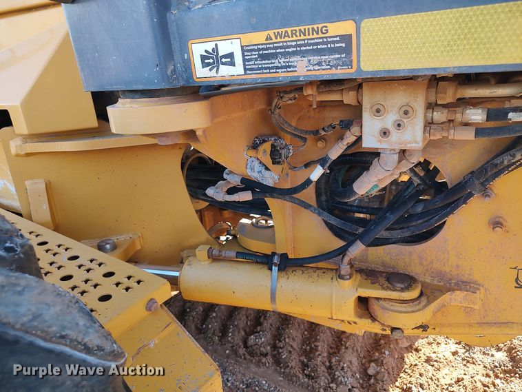 image for item DR6774 2012 John Deere 672G  motor grader