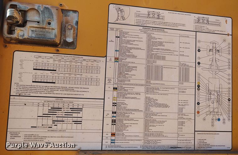 image for item DR6774 2012 John Deere 672G  motor grader