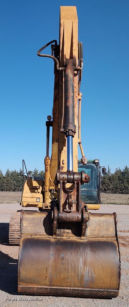 image for item DR6775 2007 Caterpillar 330D L  excavator