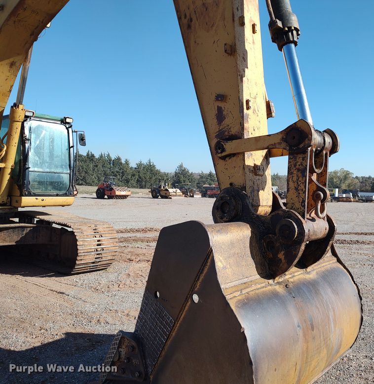 image for item DR6775 2007 Caterpillar 330D L  excavator