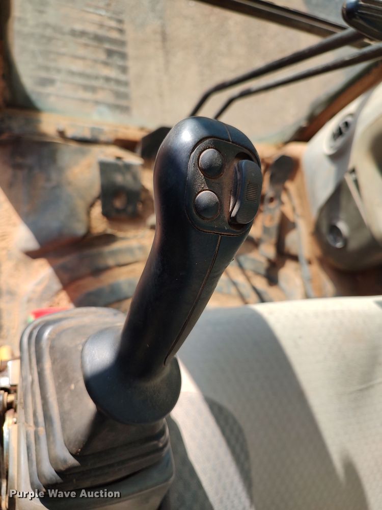 image for item DR6775 2007 Caterpillar 330D L  excavator