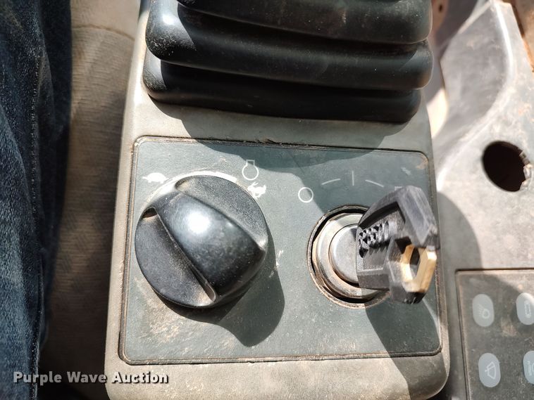 image for item DR6775 2007 Caterpillar 330D L  excavator