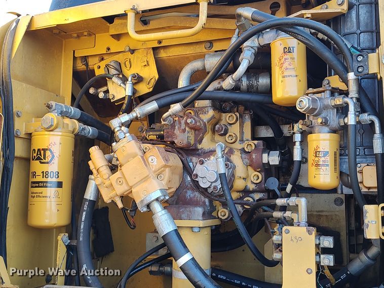 image for item DR6775 2007 Caterpillar 330D L  excavator