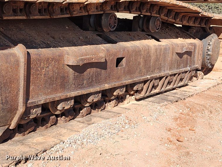 image for item DR6775 2007 Caterpillar 330D L  excavator