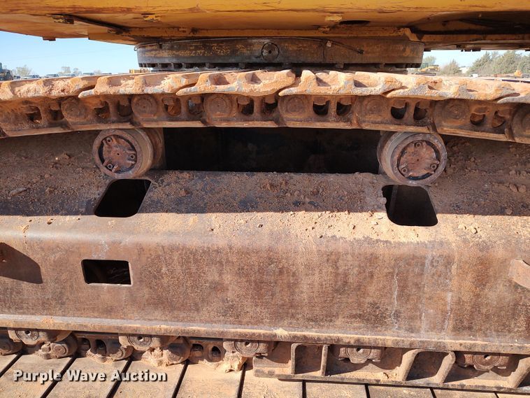 image for item DR6775 2007 Caterpillar 330D L  excavator