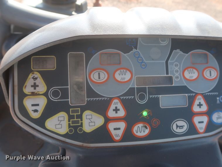 image for item DR6776 2015 Hamm HD+ 90i VV  double drum vibratory roller