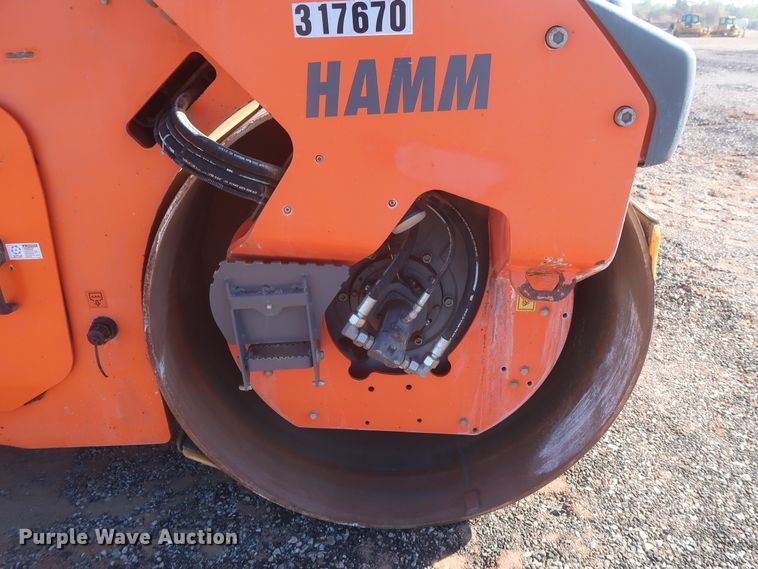 image for item DR6776 2015 Hamm HD+ 90i VV  double drum vibratory roller