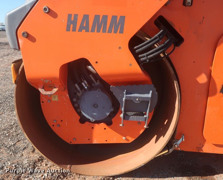 image for item DR6776 2015 Hamm HD+ 90i VV  double drum vibratory roller