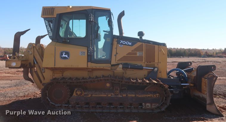 image for item DR6778 2013 John Deere 700K  dozer