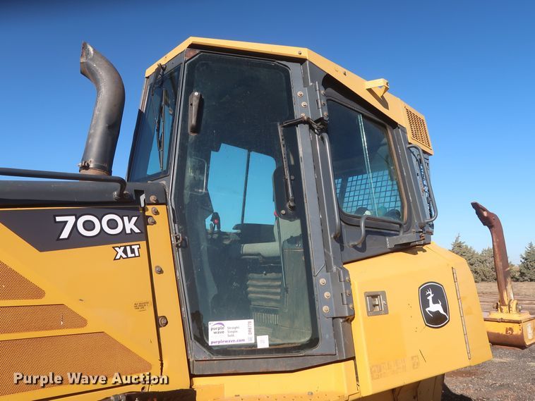 image for item DR6778 2013 John Deere 700K  dozer