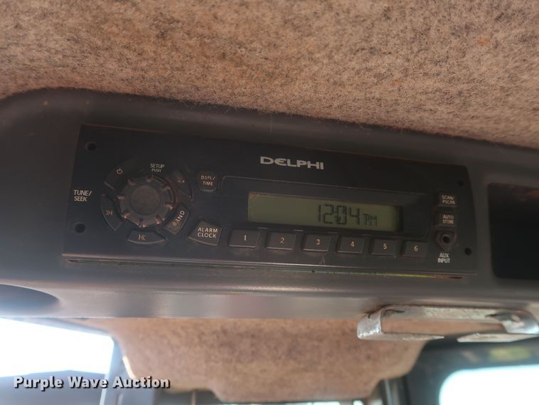 image for item DR6778 2013 John Deere 700K  dozer