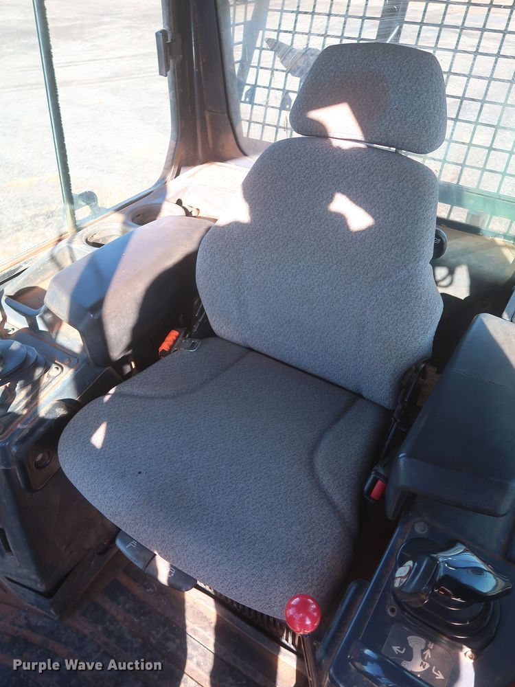 image for item DR6778 2013 John Deere 700K  dozer