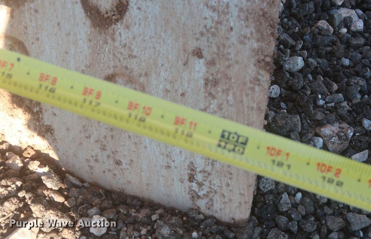 image for item DR6778 2013 John Deere 700K  dozer