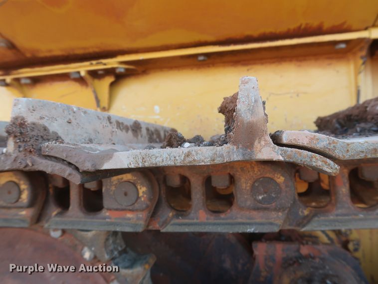 image for item DR6778 2013 John Deere 700K  dozer