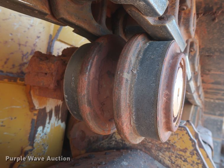 image for item DR6778 2013 John Deere 700K  dozer