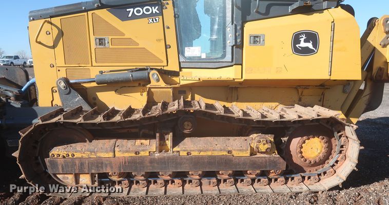 image for item DR6778 2013 John Deere 700K  dozer
