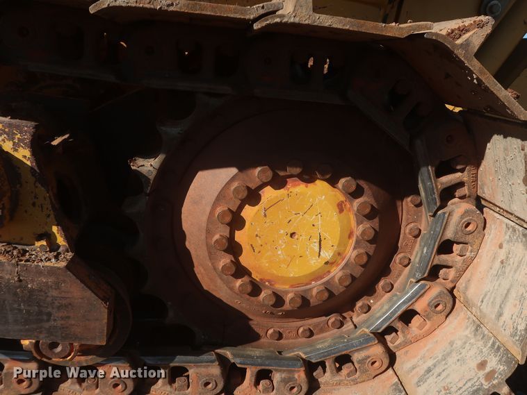 image for item DR6778 2013 John Deere 700K  dozer