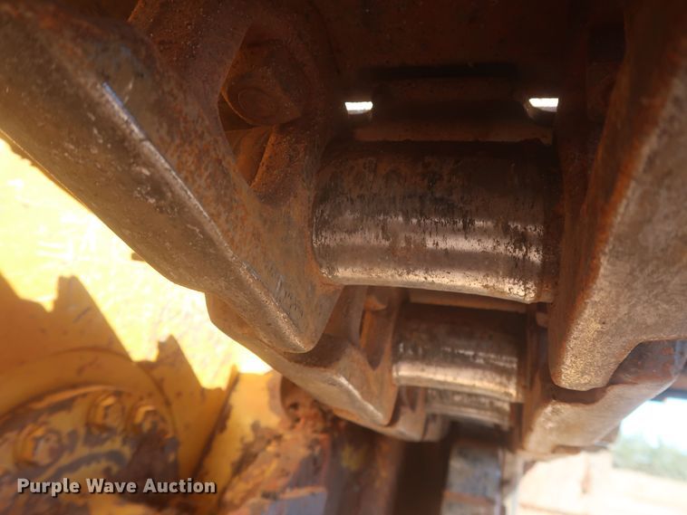 image for item DR6778 2013 John Deere 700K  dozer