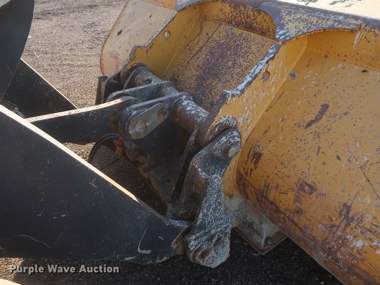 image for item DR6782 2006 John Deere 544J  wheel loader