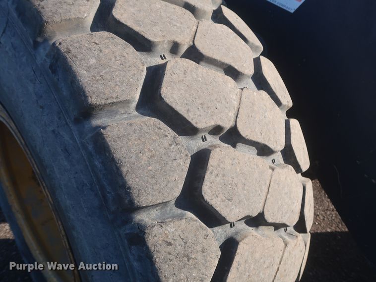 image for item DR6782 2006 John Deere 544J  wheel loader