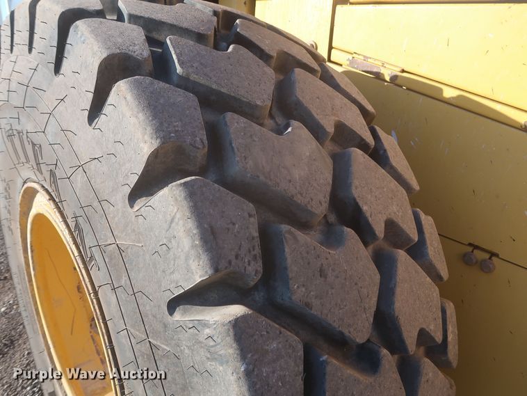 image for item DR6782 2006 John Deere 544J  wheel loader