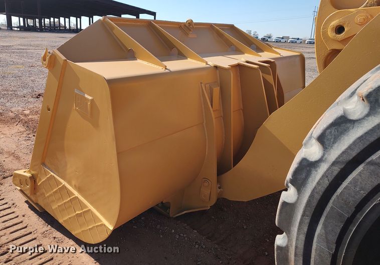 image for item DR6784 2006 Caterpillar 972H  wheel loader